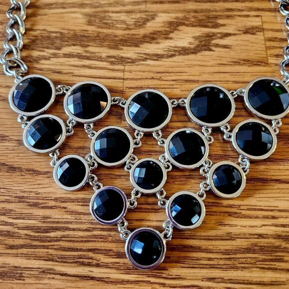 LIA SOPHIA "Keku" Black Faceted Pyramid Statement Necklace WEDDING READY - Picture 2 of 12